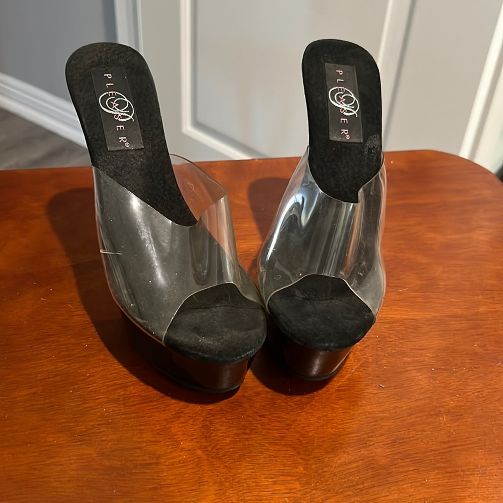 Pleaser stripper style heels size 7